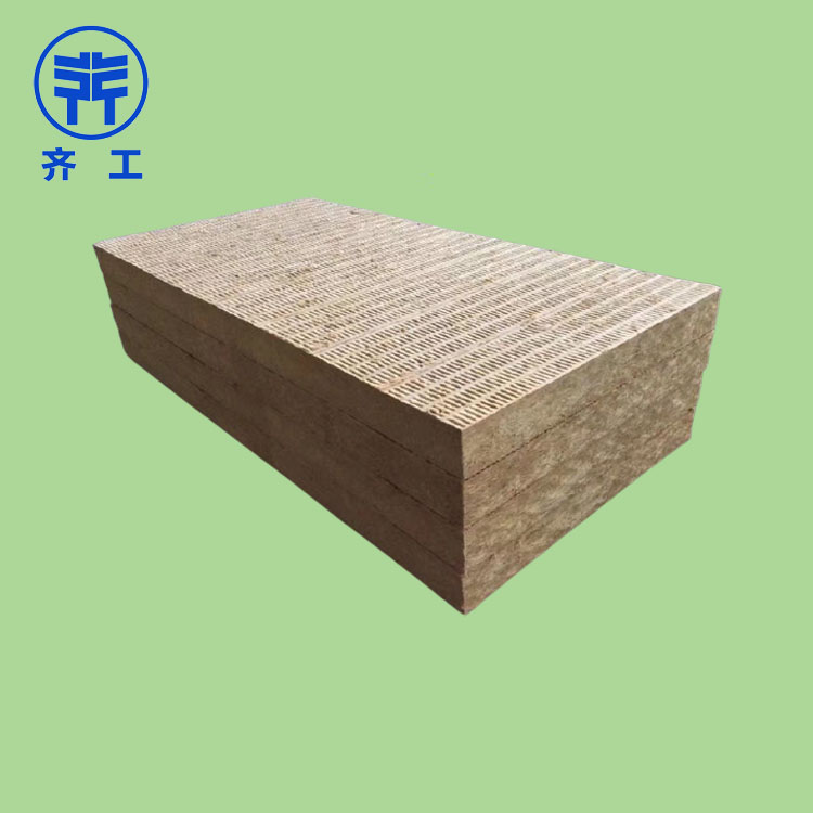 聚氨酯復(fù)合保溫板